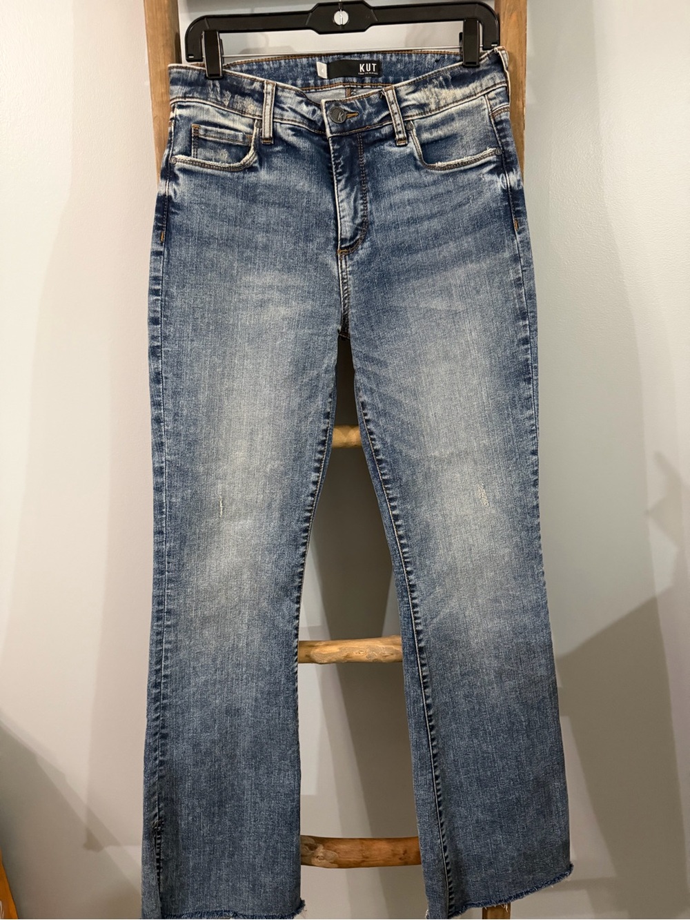 Kut from the Kloth Straight Leg Washed Blue Jeans